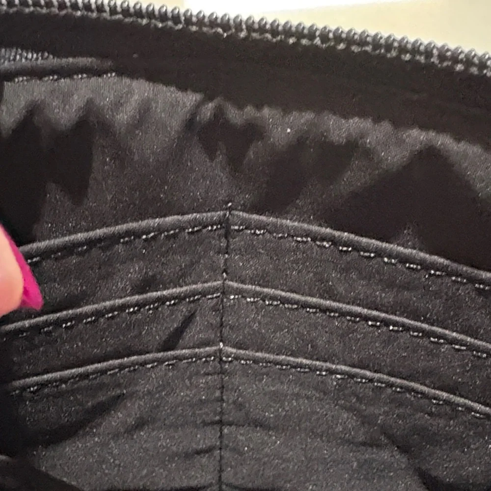 Nine West Black Quilted Wristlet